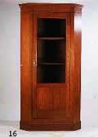 JUGENDSTILECKSCHRANK, DEUTSCH, UM 1902/04, Z.T. EICHE MASSIV BZW. RAHMEN WEICHHOLZ, AUS- GEWOGENE EINTEILUNG, ORIGINAL KUGELSCHNAPP- SCHLOß UND ...