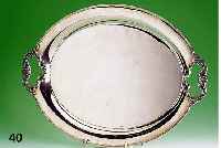 Ovales Tablett, 925er Silber, total ca. 2045 g, intergr. Griff mit Rokaillenverz., H ca. 3 cm, ca. 56 x 40 cm, Gebr.-Sp., prunk- voll