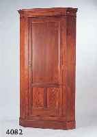 GARDEROBENECKSCHRANK, DEUTSCH, 1900/05, EICHE MASSIV, FRONT 3-FACH KASSETIERT, SCHÖNER AUFBAU, FRONT INNEN VERSPIEGELT, ORIGINAL BESCHLÄGE, ...