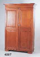 VIELZWECKSCHRANK, SAARLAND, 1860/70, NUßBAUM MASSIV, FÜßE UND SCHLAGLEISTE ERNEUERT, FRONT 4-FACH KASSETIERT, SPÄTBIEDERMEIERSCHRANK, ...