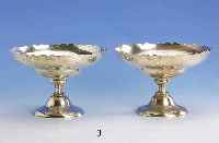 Paar Fußanbietschalen, London ca. 30er J., 925er Silber, Rand gewellt, H ca. 15.5 cm, zus. ca. 1195 g