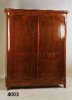 Biedermeierschrank, Berlin, um 1860, Mahagon ie, zweitÜrig, zerlegbar, altersbedingte Gebra uchsspuren, leichte FurnierschÄden, wohnfertig , ...