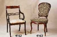 Stuhl, um 1835-1840, Louis-Philipp, Barock, Nussbaum massiv, Schnitzerei aus dem Vollholz, Stuhlbeinenden etw. verlÄngert, 94x51x50 cm, Sh. ca. ...