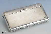 Abendtasche, Moskau um 1898/1912, 84er Silber, Meistermarke unged., innen mit blauem Samt (stark beschÄdigt), DrÜcker mit rotem Stein, ...