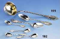 Sogen. Hochzeitsgeschenk, 800er Silber, Koch & Bergfeld, Vertreiber Siegle Berlin, Rokoko- stil, best. aus: 12 KaffeelÖffel, 6 EsslÖffel und 1 ...