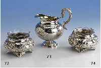 Blumenschale, HI Wilm Berlin/Hamburg, 12lÖtiges Silber, um 1870/80, Modell-Nr., Treibarbeit, Barockstil, auf 4 FÜßen, Orig. Glaseinsatz, D. ...