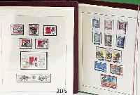 Briefmarkensammlung DDR 1949-1990, sehr um- fangreiche Sammlung in 5 Vordruck-Alben unge- braucht/postfrisch, gestempelt, von ca. 1954- 1975 ...