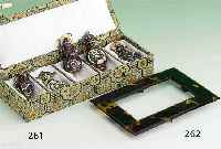 5 Parfumflakons, China nach 1940, Metall mit buntem Email, versch. Formen und Farben, als AnhÄnger gearbeitet, StÖpsel m. Korpus verbunden, H ...