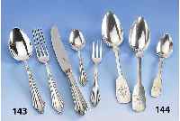 62-teiliges Besteck, WMF, FÄchermuster, 90er Silberauflage, best. aus: 12 Messer (Klingen Stahl, Gebr.-Teile gefÜllt), 12 Gabeln, 15 LÖffel, ...