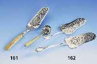 Konvolut 2 Tortenheber, um 1900 bzw. 1890, 800er Silber, Durchbrucharbeit, floral verziert, L. ca. 15 bzw. 17 cm