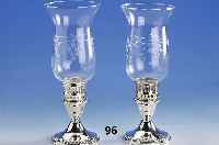 Kerzenleuchterpaar mit Glasaufsatz, Amerika, 925er Silber, gefÜllt, Glasaufsatz abnehm- bar, Kordelbandverz., H. ca. 26 cm, min. verb.