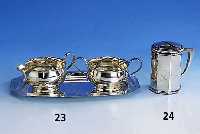 Sahnegießer und Zuckerschale auf Tablett, Amerika, 925er Silber, nicht zusammengeh., Tablett: ca. 26 x 15 cm