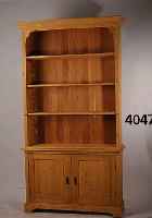 Aufsatzschrank, deutsch, Unterteil um 1900, Oberteil spÄter, StilmÖbel, Tanne, Kiefer, Zirbelkiefer, in abgelaugtem Zustand belassen, original ...