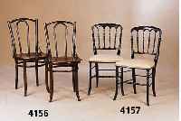 3 ThonetstÜhle, Österreich, um 1900/05, sogenannte Wiener KaffeehausstÜhle, Bugholz, signiert und Etikett Thonet, original Versch- raubungen, ...