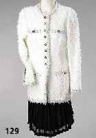 CocktailcostÜm, Gr. 38/40, weiße lange Jacke und schwarzer Pliseerock, orig. Chanel- stoffe und Materialen, Rockl. ca. 53 cm, Blazer, L. ca. 73 ...
