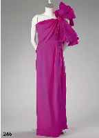 Abendkleid, PETER KEPPLER, Gr. 38/40, pinkfarbene Seide, trÄgerlos mit Taft- schleife, eingearbeitete Korsage, ungetragen, leicht fleckig, ...