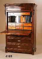 Schreibschrank, sÜddeutsch, um 1860/70, Korpus Weichholz, Nußbaum, Wurzelnuß z.T. ge- spiegelt, schÖne Maserung, original Schloß, SchlÜssel ...