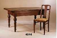 Tisch mit 6 StÜhlen, deutsch, Tisch um 1890, Eiche massiv, ausziehbar, gedrechselte Beine, mit einer Schublade, StÜhle, um 1905/10 , Jugendstil, ...