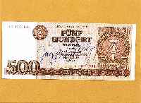 Beuys, Joseph, 1921-1986, Wirtschaftswert, 500-DDR-Schein 1985, handsigniert, ca. 7 x 16 cm, u.Gl., R.
