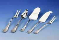 5-teiliges Vorlegebesteck, 925er Silber, Muster Neufaden, bestehend aus 2 Tortenheber, 1 gr. und 1 kl. Fleischgabel, 1 VorlegelÖffel, Gew. ca. ...