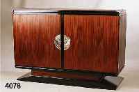 Sideboard, ArtDeco, Frankreich, um 1925, Palisander zum Teil schwarz abgesetzt, 2-tÜrig , verchromte MetallbeschlÄge, 1 Einlegeboden, leichte ...