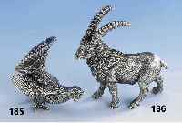 Tischdekoration: Steinbock, 925er Silber, massiv, ca. 395g, naturalist.-idealist. Darst. H ca. 9.5 cm, massive Ausf.
