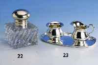 Tintenfass, LEMOR, Breslau um 1900, Montur und Deckel 800er Silber, Korpus schweres Kristallglas, Gebr.-Sp., H ca. 12 cm