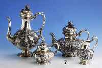 4-teiliges Kaffee- bzw. Teeservice, deutsch um 1850/60, 3 x 13-lÖtig, 1 x 12- lÖtig, Meistermarke JR - ligiert, ungedeutet, Treibarbeit, ...