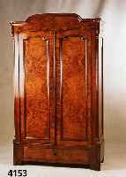 WÄscheschrank, deutsch, um 1890/1900, GrÜnde rzeit, Korpus Weichholz, Wurzelnußfurnier, gespiegelt, schÖne durchgehende Maserung, ...