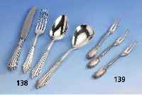 41-teiliges FrÜhstÜcksbesteck, WMF, 90er Silberauflage, FÄchermuster, best. aus: 12 Messer (Griffe gefÜllt, Klingen gefÜllt), 12 Gabeln, 11 ...