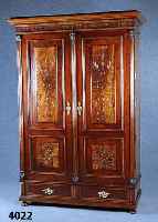 Schrank, deutsch, um 1890, Nußbaum, Nußbaum furnier, im Stil der Neorenaissance, Inlets mit reichen Schnitzereien, zweitÜrig, mit zwei ...