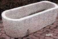 Wassertrog, China, um 1900, Granit massiv, aus einem Block gehauen, auch als Brunnen ge- eignet, aufwendige Arbeit, vielfach verwendbar , ...