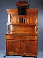 AufsatzmÖbel, deutsch, um 1902/05, Korpus Eiche und Weichholz, Mahagoni- und Palisander- furnier, Flachschnitzereien, abstrakt, floral, ...