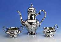 3-teil. Kaffeeservice, DÄnemark, Kopenhagen, 830er Silber, best. aus: Kaffeekanne und Zuckerschale v. 1915, Sahnegießer v. 1849, reich floral ...