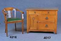 VielzweckschrÄnkchen, deutsch, um 1900/05, Jungendstil, wohl Karlsruhe, Korpus Weichholz und Eiche, Eichefurnier, asymetrische Anord- nung, ...