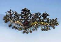 Diadem Siam um 1900, Silber, teilvergoldet, bunter Glassteinbesatz, wohl Kopfschmuck einer TempeltÄnzering, sammelwÜrdig, einige Steine fehlen, L ...