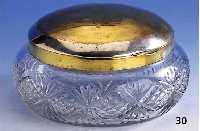 Deckeldose, Kayser um 1895, Messing versilbert (ber.), Kristallglas geschnitten und geschliffen, Deckel mit Scharnier, H ca. 10 cm, D ca. 20 cm ...