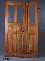 2-flÜgliche EingangstÜr, deutsch, um 1880, Weichholz, RahmenfÜllungen, Oberteil mit GlasfÜllungen, original Schloß liegt bei (aus- gebaut), ...