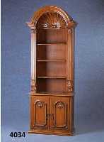 Grottenschrank, Italien/Florenz, Oberteil mit Muschelverzierung, 4-fach abgesetzt, Lisenen 3-fach gerillt, Akantusblattverzierung , Unterteil ...