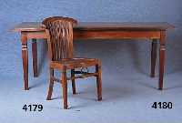6 StÜhle, England, im sogenannten Kolonial- stil, nach dem Vorbild von 1880/90, Teakholz massiv, versprosst, wuchtig elegant, stabil, ca. ...