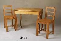 Beistelltisch, deutsch, um 1830/40, Beine Buche massiv, Zarge und Platte Kiefer, teil- restauriert, dazu: 2 StÜhle, um 1900, nach Vorbild von ...