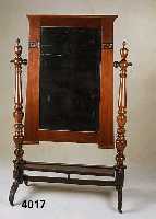 Standspiegel, deutsch, Gestell um 1850/60, Buche massiv, mit reichen DrechselauslÄufern, FÜße mit Rollen, Spiegel um 1900, Nußbaum, z. T. ...