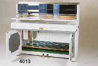 Bar, in Form eines Klavieres, Klavierkasten um 1960, reich verglaste und verspiegelte Inneneinrichtung, aufklappbar, drollige Idee, sehr ...