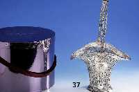 Henkelkorb Edition Christoph Wiedmann, 1990, limitierte Auflage, 925er Silber, reine Handarbeit im Rokokostil, Amorettenmotiv, mundgeblasener ...