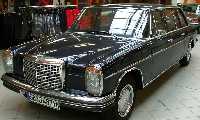 Mercedes Benz, Typ 114, 230/8, lang; EZ: 09/ 1970; 2253 ccm, 88 KW (120 PS); 18165 km abge- lesen; Limousine, lang; Blau; Automatik Getriebe ...