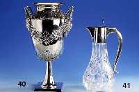 Karaffe um 1900, reiner Jugendsitl, Glas- kÖrper mit sek. Kristallbildung, Montur 800er Silber, Bes.-Monogr. SKB