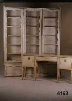 Sideboard und sogenanntes TruhenaufsatzmÖbel, wohl Spanien, nach dem Vorbild von 1830/40, Korpus Buche massiv, cremefarben gefaßt, Brezelrahmen ...