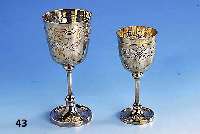2 Weinlkelche, 925er Silber, zus. ca. 350 g , aufwendig graviert, schwere AusfÜhrung, Meistermarke Preben Salomonsen, Kopenhagen, H ca. 14 bzw. ...