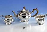 3-teiliges Teeservice, England, Birmingham 1919, 925er Silber, MAPPIN & WEBB, best. aus: Kaffeekanne (Deckel mit Scharnier, Griff und ...