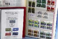 Berlin postfr. Viererblock-Sammlung, aus Nr. 270 bis 867, wohl weitgehend komplett, dazu Bund/Berlin 1974/82, ErsttagsblÄtter in 5 Alben und 2 ...